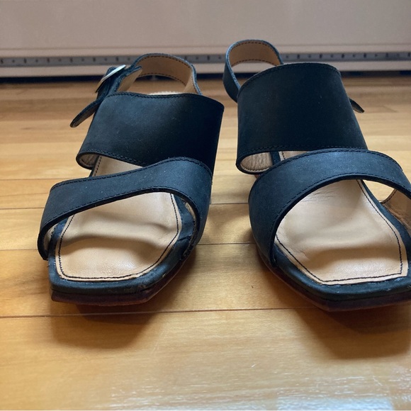 Adelante Serena Sandals, 8.5 - Picture 6 of 7